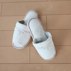 Item thumbnail for item 760ba8ca-abf2-420a-994d-7935eb908673