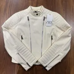 ZARA アイボリー ライダースジャケット M