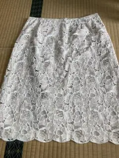 エプリュ(et plus) 総レース膝丈スカート