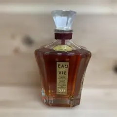 【未開封】オードヴィー XO ブランデー デキャンタボトル 箱付き 古酒 2026年最新】EAU de VIE XOの人気アイテム - メルカリ