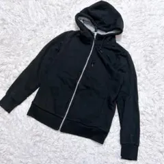 【c7720】UNIQLO パーカー　長袖　ブラック　カジュアル