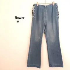 フラワー◉デニムパンツ ジーンズ ブルー レースアップ ワイドパンツ フェミニンのサムネイル