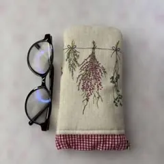 Item thumbnail for item c6f7edcd-3ace-4b7a-b6e5-9da918cf6ca8