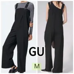 GUジーユー　タックサロペットパンツ黒　ブラック　Мサイズ