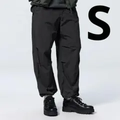 GU パラシュートパンツ S