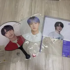 BTS JIN うちわ フラッグ キーホルダー セット - メルカリ