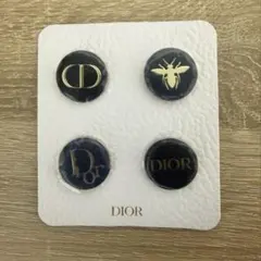 Dior ピンバッジ 4点セット