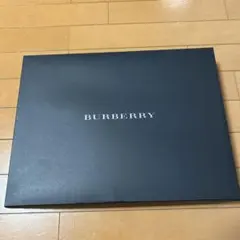 BURBERRY ギフトボックス 黒 大きめ