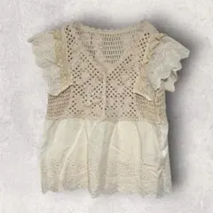半袖ブラウス　プルオーバー　かぎ針編み　刺繍　フェミニン　異素材ドッキングのサムネイル