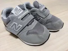 ニューバランス