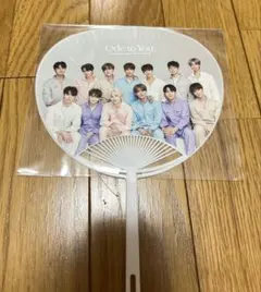 2026年最新】SEVENTEEN うちわ 集合の人気アイテム - メルカリ