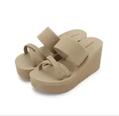ESPERANZA エスペランサ やわらか厚底サンダルのサムネイル