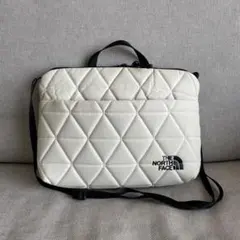 THE NORTH FACE ジオフェイスポーチ NM32356 ホワイト