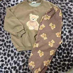 韓国子供服⭐クマのセットアップ