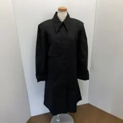 JNBYのトレンチ風コート