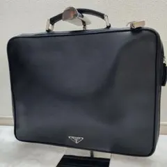 現行定価60万超】プラダ 総革 ブリーフケース フィレンツェ購入 黒 