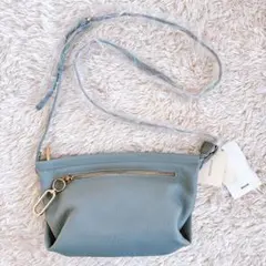 【新品】BEAURE 牛革ショルダーバッグ　ライトブルー　金ファスナー