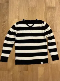 AZUL by moussy ボーダー白×黒 Vネック メンズセーター Lのサムネイル
