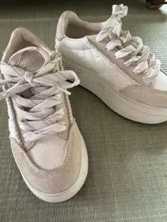 大人気即完売レアUGG W MARIN LACE LOGO厚底 - メルカリ