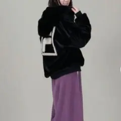 FILA　フィラ　ジップアップボアジャケット　パーカー　背中ビッグロゴ　Ｍ　黒