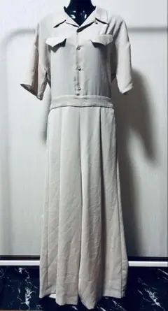 GU　undercover　コラボ　半袖シャツオールインワン ベージュ