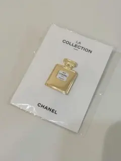 CHANEL BEAUTEシャネル　N°5 香水ボトル型ピンバッジのサムネイル