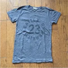 新品☆キッズTシャツ100〜150サイズまで☆グレー