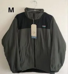 マウンテンパーカー