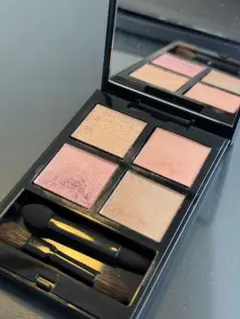 ADDICTION TOKYO アイシャドウパレット　001