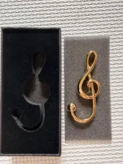 トレブルクレフキーホルダー ゴールド