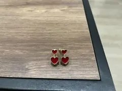 ハート型赤色イヤリング