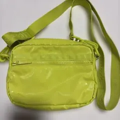 【未使用に近い　訳あり】LeSportsac ショルダーバッグ ネオンイエロー