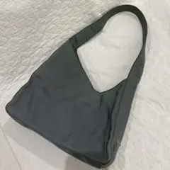 グリーン ハンドバッグ