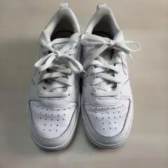 美品 NIKE ナイキ スニーカー ホワイト 23.5cm