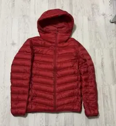 UNIQLO 軽量ダウンジャケット S