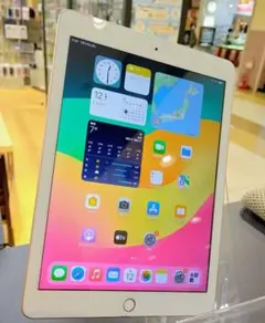 iPad 第6世代 Wi-Fi＋Cellular 32GB ゴールド　利用制限◯