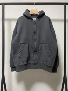 Item thumbnail for item d0fcab4f-9bd2-4303-8952-06adbda6f768