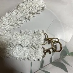 Item thumbnail for item 305902c1-6457-454d-9862-16813bad36a6