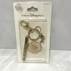 ディズニー ファンタジースプリングス　ホテル　キーチェーン