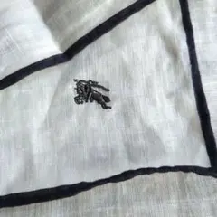 最終価格　バーバリー　麻100%　52✕52 Burberry ネイビー縁取のサムネイル