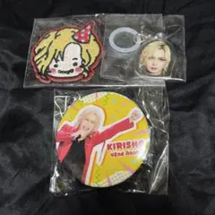 あ*様 ゴールデンボンバー 鬼龍院翔 アクスタ - メルカリ