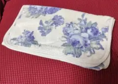 LAURA ASHLEY フラワーパターンフェイスタオル