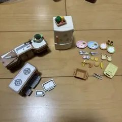 シルバニアファミリー　キッチン、冷蔵庫、朝食セット