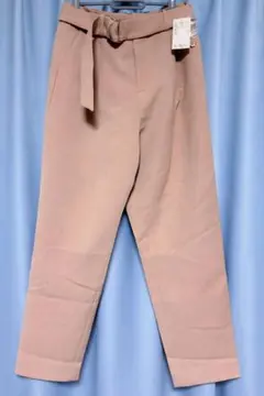 テチチ　ピンク　テーパードパンツ