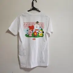ＢＴＳ 公式ＢＴ21とOUTDOOR　コラボＴシャツのサムネイル