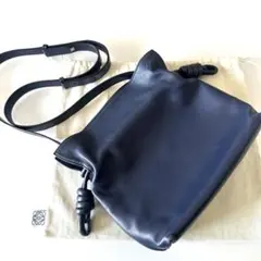 LOEWEロエベ　フラメンコ　ブルーのサムネイル