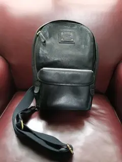 COLE HAAN レザー ワンショルダーバッグ ブラックのサムネイル