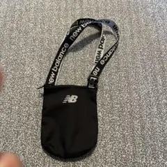 New Balance サコッシュのサムネイル