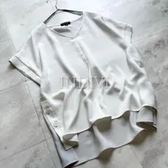 近年✨theory バンドカラー ラッフルスリーブトップ ブラウス オフ白 S