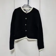 ZARA ゴールドボタンカーディガン
